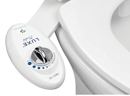 toilet seat that works with luxe bidet