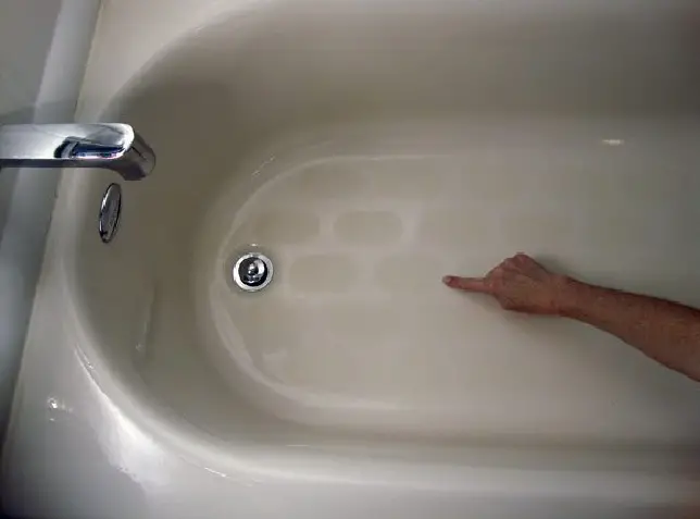 americast bathtub problems